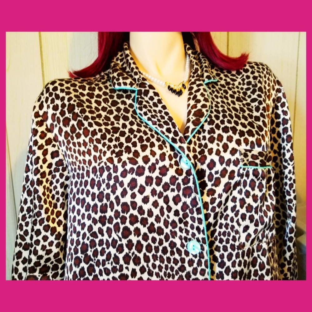 Vintage 90s Glam Satiny Leopard Print Button-down Robe PJ Sleep Shirt